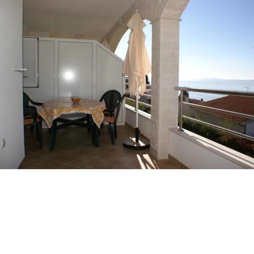 Apartments by the sea Mavarstica (Ciovo) - 4292