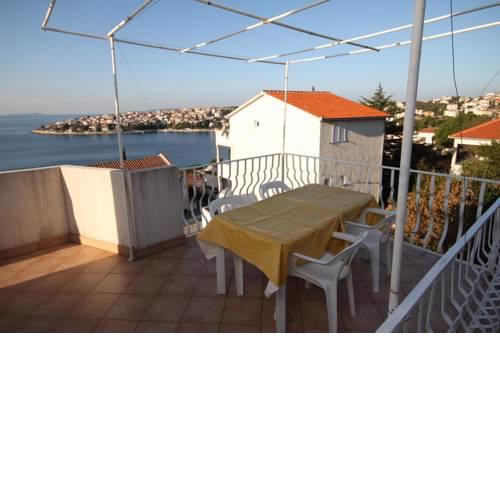 Apartments by the sea Mavarstica (Ciovo) - 6021