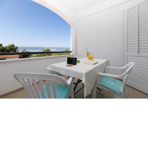 Apartments by the sea Medici (Omis) - 1046