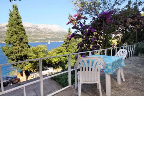 Apartments by the sea Medvinjak (Korcula) - 9268