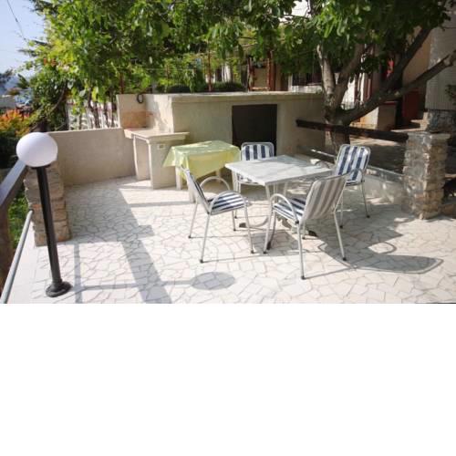 Apartments by the sea Merag (Cres) - 7877