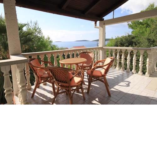 Apartments by the sea Milna (Vis) - 8895