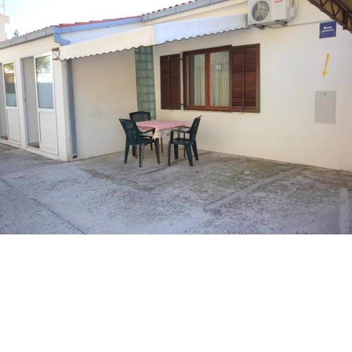 Apartments by the sea Mimice (Omis) - 7522
