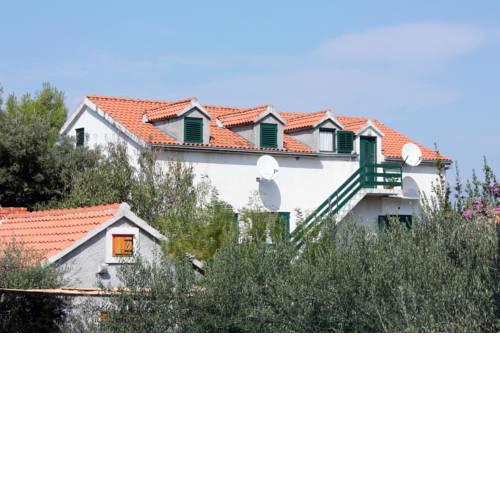 Apartments by the sea Mirca (Brac) - 5655