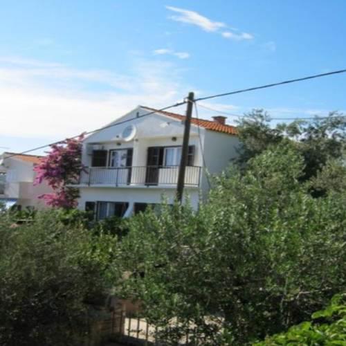 Apartments by the sea Necujam (Solta) - 13884