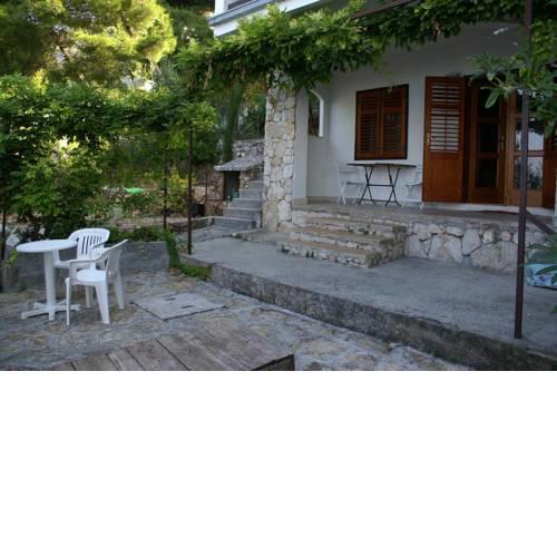 Apartments by the sea Nemira (Omis) - 4277
