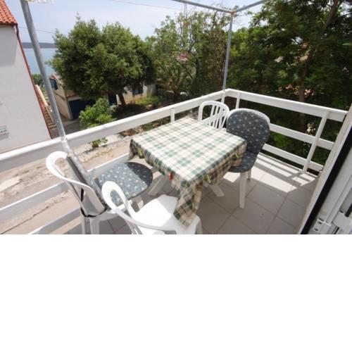Apartments by the sea Nerezine (Losinj) - 3479