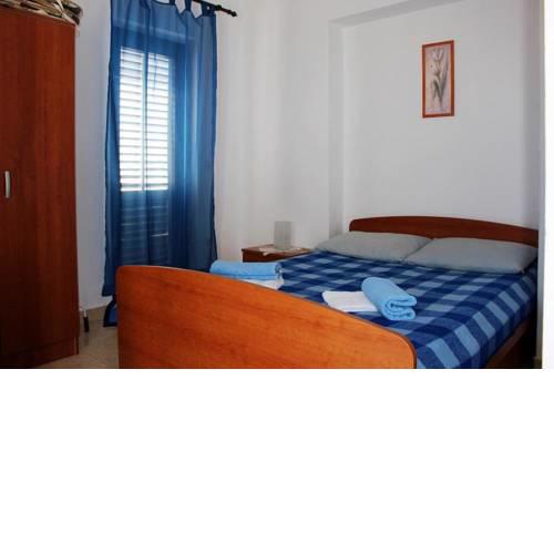 Apartments by the sea Novalja (Pag) - 13033