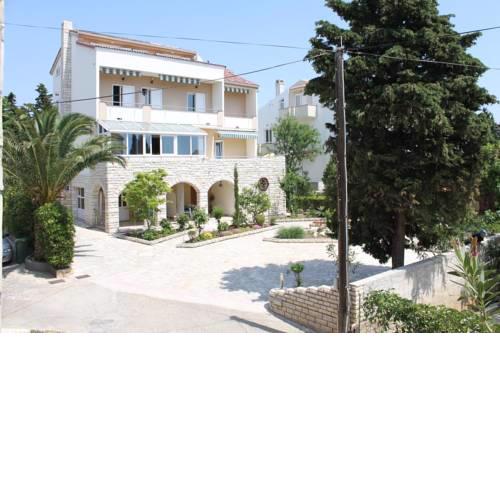 Apartments by the sea Novalja (Pag) - 6317