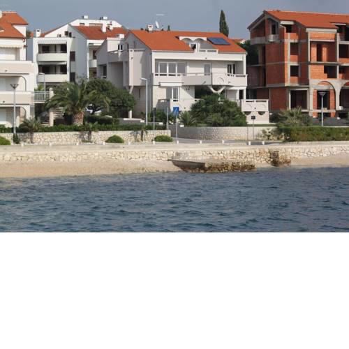 Apartments by the sea Novalja (Pag) - 9414