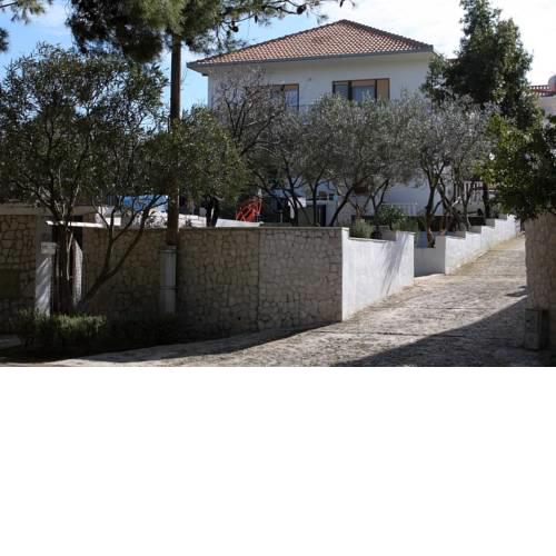 Apartments by the sea Okrug Donji (Ciovo) - 4825