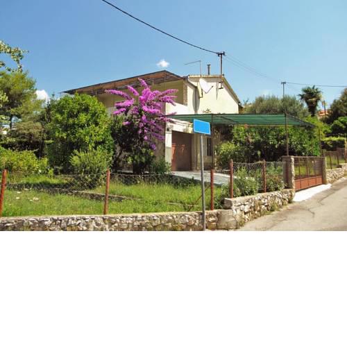Apartments by the sea Okrug Gornji (Ciovo) - 2083