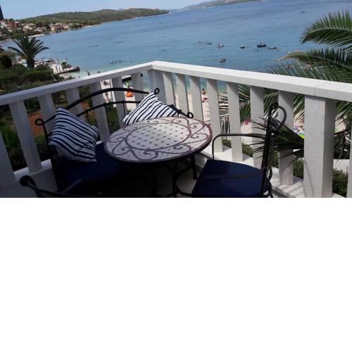 Apartments by the sea Okrug Gornji (Ciovo) - 9694