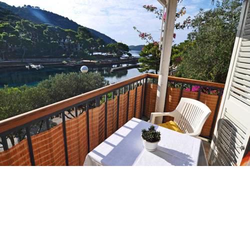 Apartments by the sea Pasadur (Lastovo) - 8351