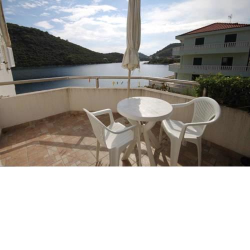 Apartments by the sea Pasadur (Lastovo) - 8386