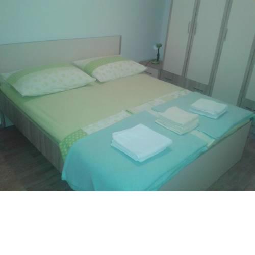 Apartments by the sea Pisak (Omis) - 1001