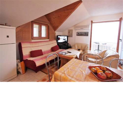 Apartments by the sea Pisak (Omis) - 15177