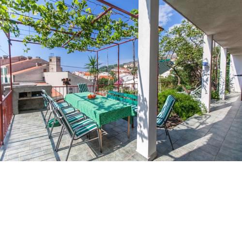 Apartments by the sea Podgora (Makarska) - 2604
