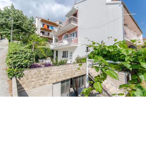 Apartments by the sea Podstrana (Split) - 11627