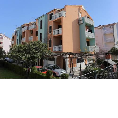 Apartments by the sea Podstrana (Split) - 9503
