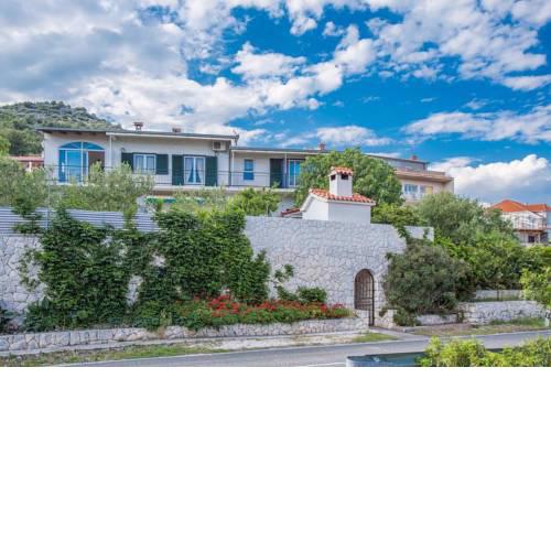 Apartments by the sea Poljica (Trogir) - 16999