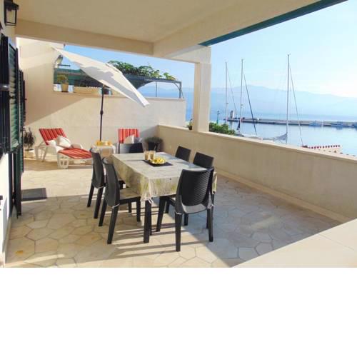 Apartments by the sea Postira (Brac) - 702