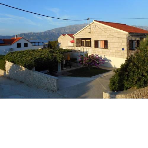 Apartments by the sea Povlja (Brac) - 715