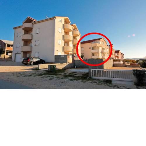 Apartments by the sea Povljana (Pag) - 14281