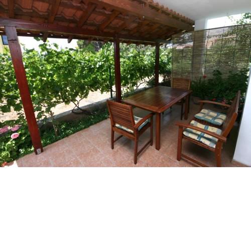Apartments by the sea Promajna (Makarska) - 2642