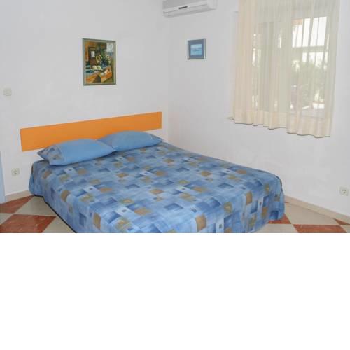 Apartments by the sea Promajna (Makarska) - 2674