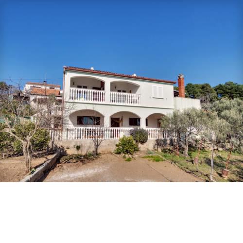 Apartments by the sea Prvic Luka (Prvic) - 12064