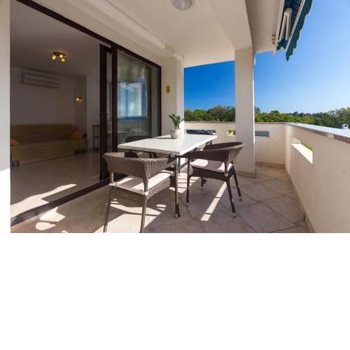 Apartments by the sea Punat (Krk) - 16122