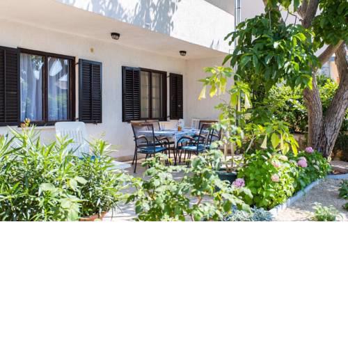 Apartments by the sea Punat (Krk) - 5351
