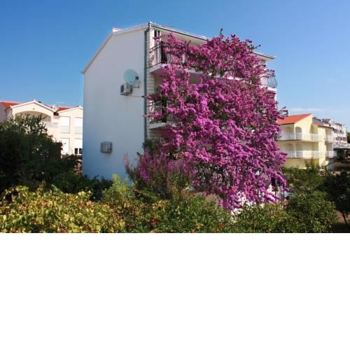 Apartments by the sea Rastici (Ciovo) - 2104