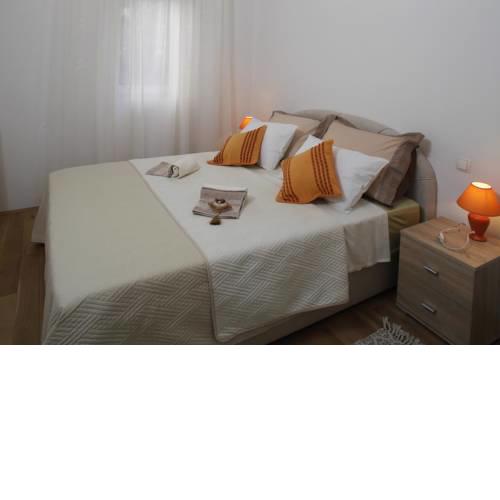 Apartments by the sea Razanj (Rogoznica) - 14357