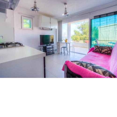 Apartments by the sea Rogac (Solta) - 11220