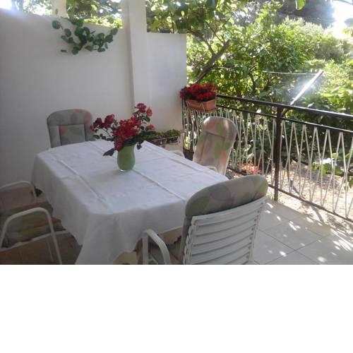Apartments by the sea Seget Donji (Trogir) - 2029