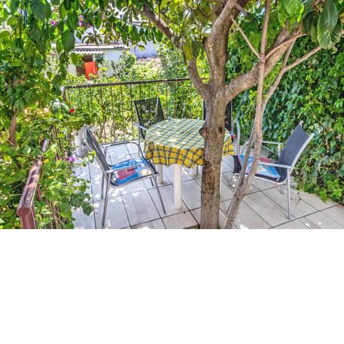 Apartments by the sea Seget Vranjica (Trogir) - 1038