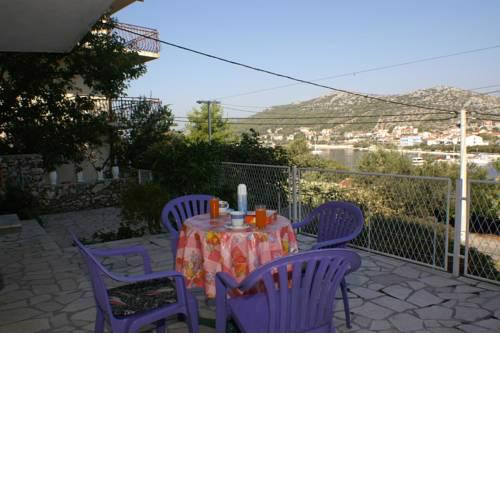 Apartments by the sea Seget Vranjica (Trogir) - 1050