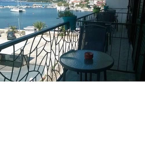 Apartments by the sea Seget Vranjica (Trogir) - 6597