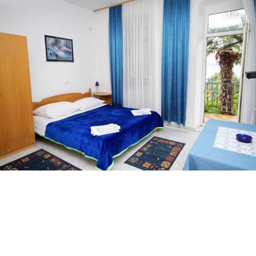 Apartments by the sea Selce (Crikvenica) - 2364