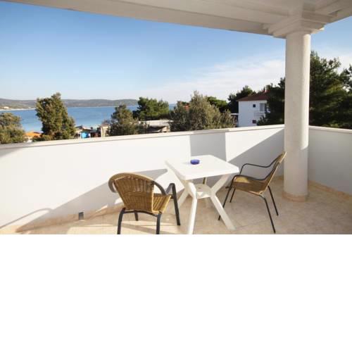 Apartments by the sea Sevid (Trogir) - 6024