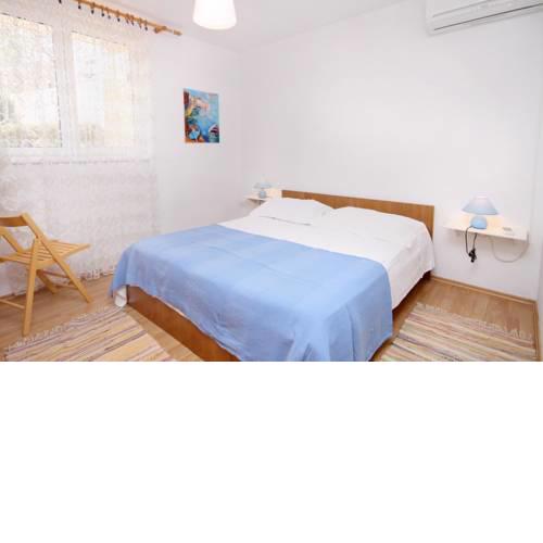 Apartments by the sea Slatine (Ciovo) - 6061