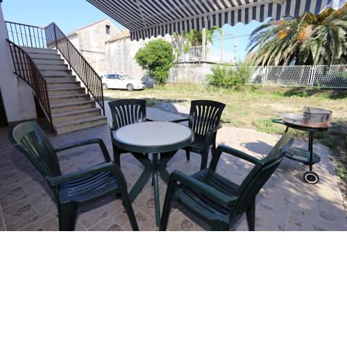 Apartments by the sea Sreser (Peljesac) - 10227