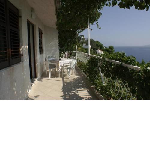 Apartments by the sea Stanici (Omis) - 1026