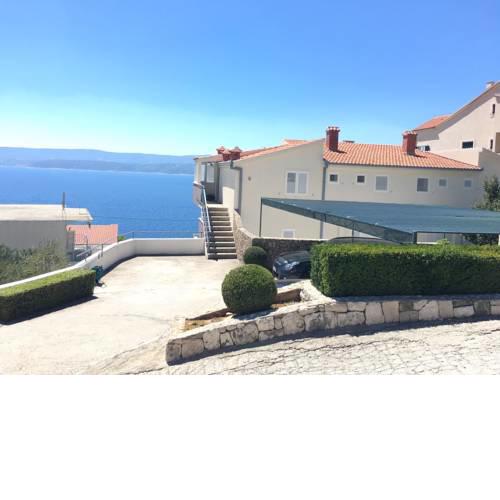 Apartments by the sea Stanici (Omis) - 2764