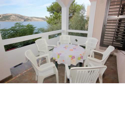 Apartments by the sea Stara Novalja (Pag) - 9347