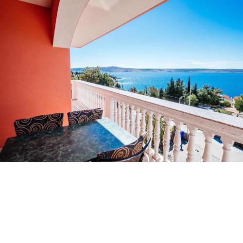 Apartments by the sea Starigrad (Paklenica) - 14113