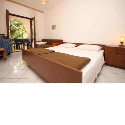 Apartments by the sea Starigrad (Paklenica) - 6592