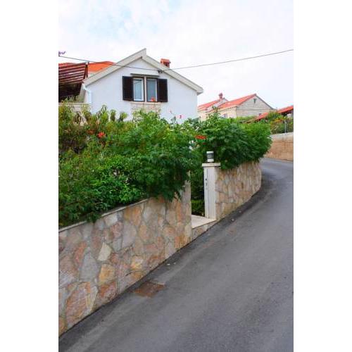 Apartments by the sea Sumartin (Brac) - 14703